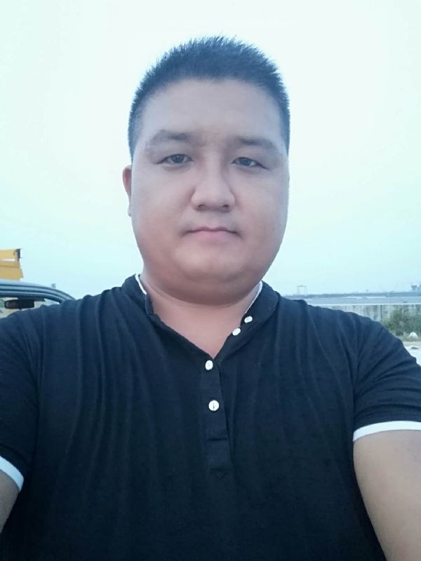 浮华的第一张照片--泉州婚介网