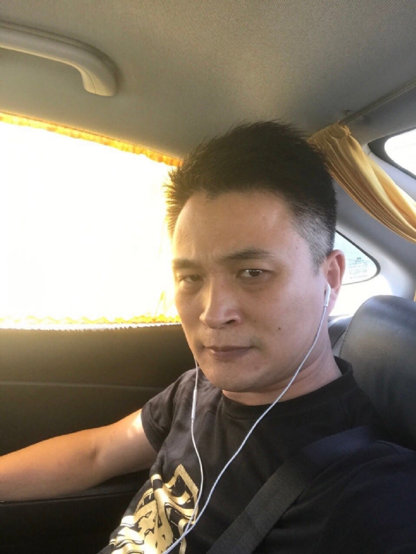 罗的第二张照片--泉州婚介网
