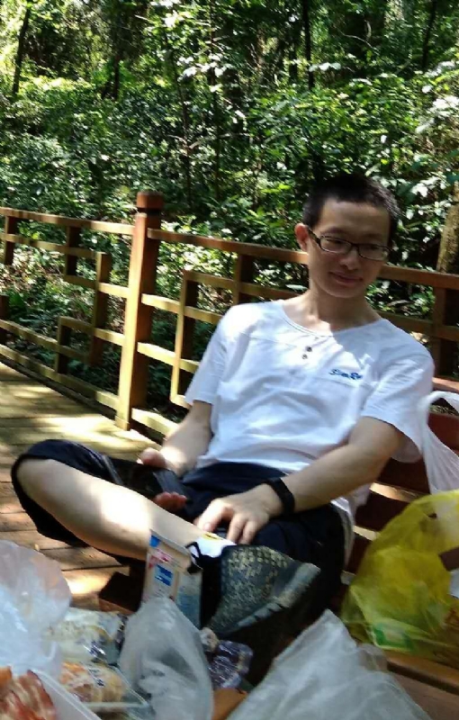 亲临的第一张照片--泉州婚介网