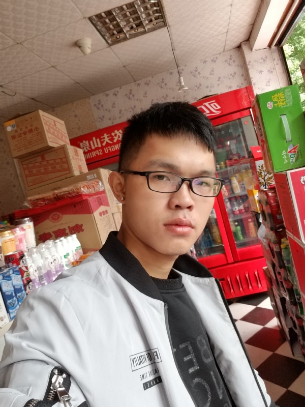 柒年的第一张照片--泉州婚介网