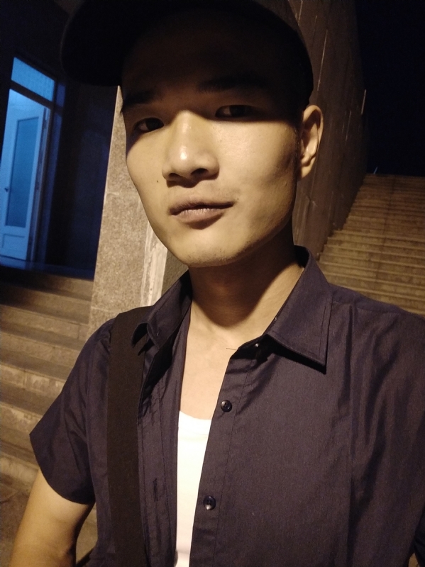 各取所需的第一张照片--泉州婚介网