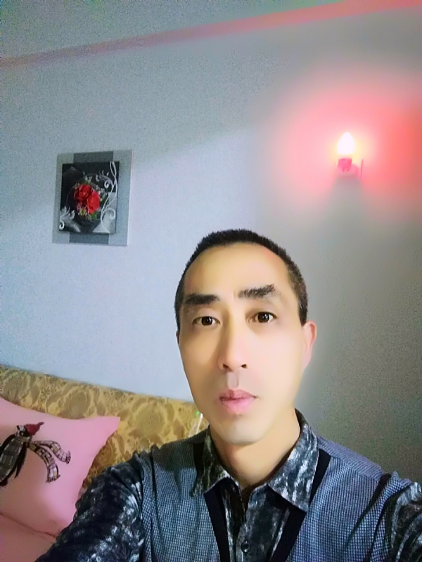 真诚的第一张照片--泉州婚介网