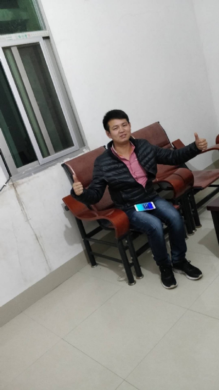 马云的第一张照片--泉州婚介网