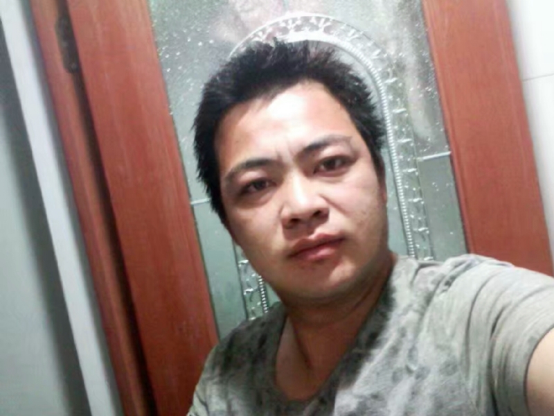 往事随风的第一张照片--泉州婚介网