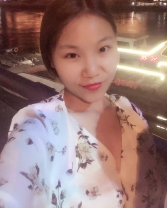 彩儿的第一张照片--泉州婚介网