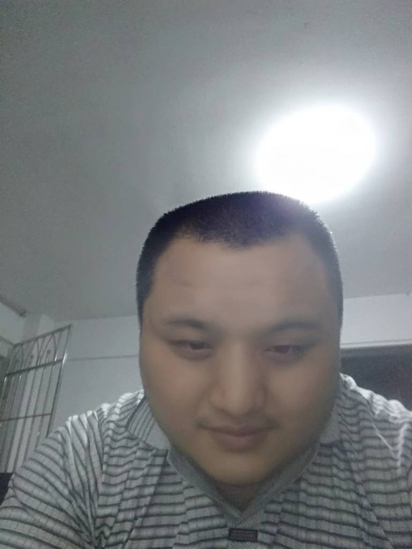 我在机场等艘船的第一张照片--泉州婚介网