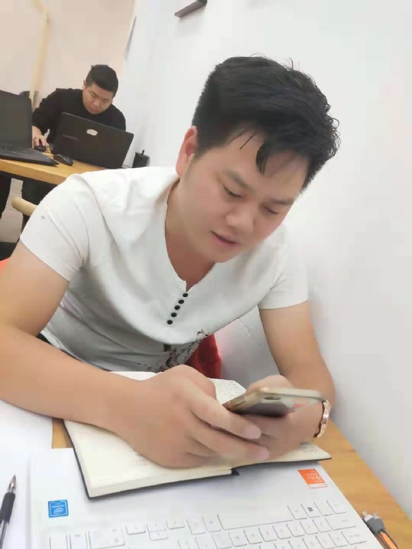 麒麟的第一张照片--泉州婚介网