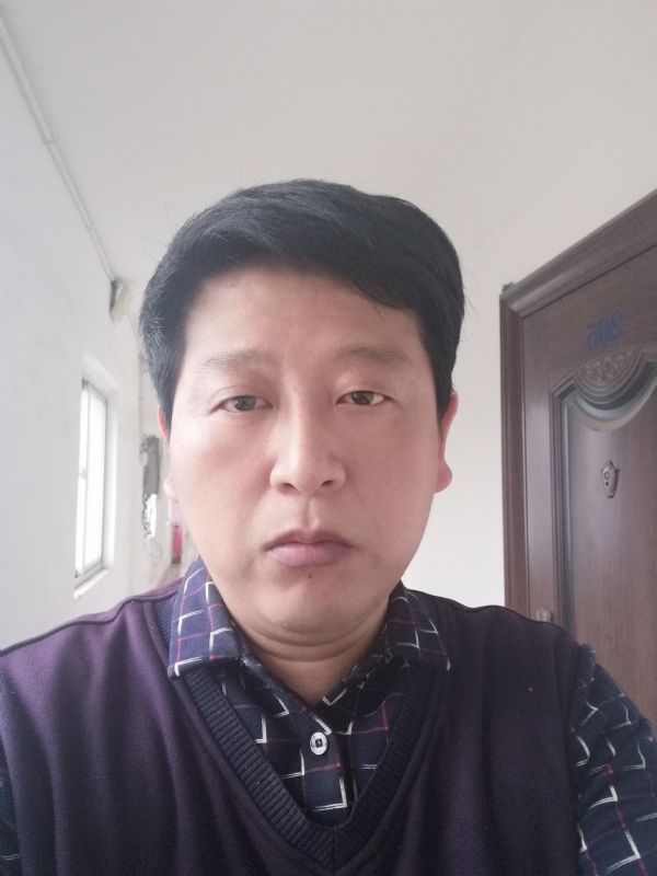 夜色温柔的第三张照片--泉州婚介网