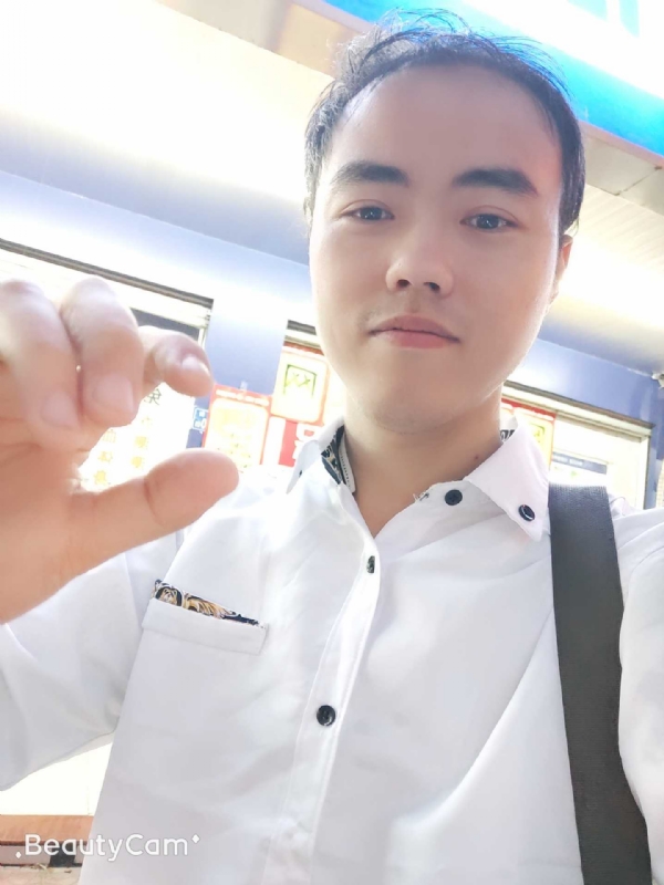 开心就好的第一张照片--泉州婚介网