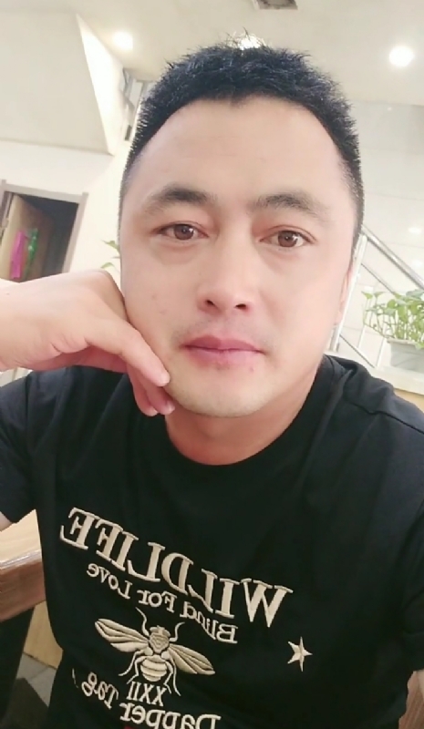 廖艾德的第一张照片--泉州婚介网