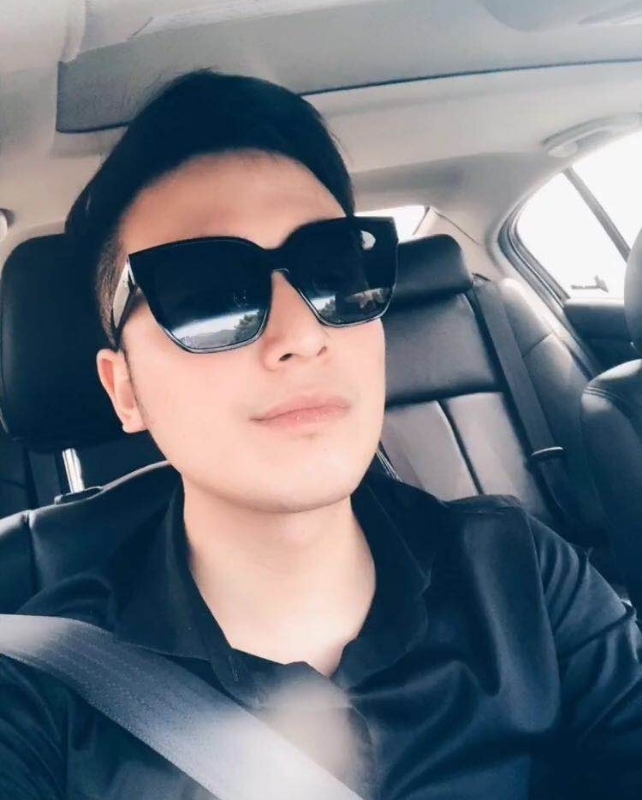 沉稳的第一张照片--泉州婚介网