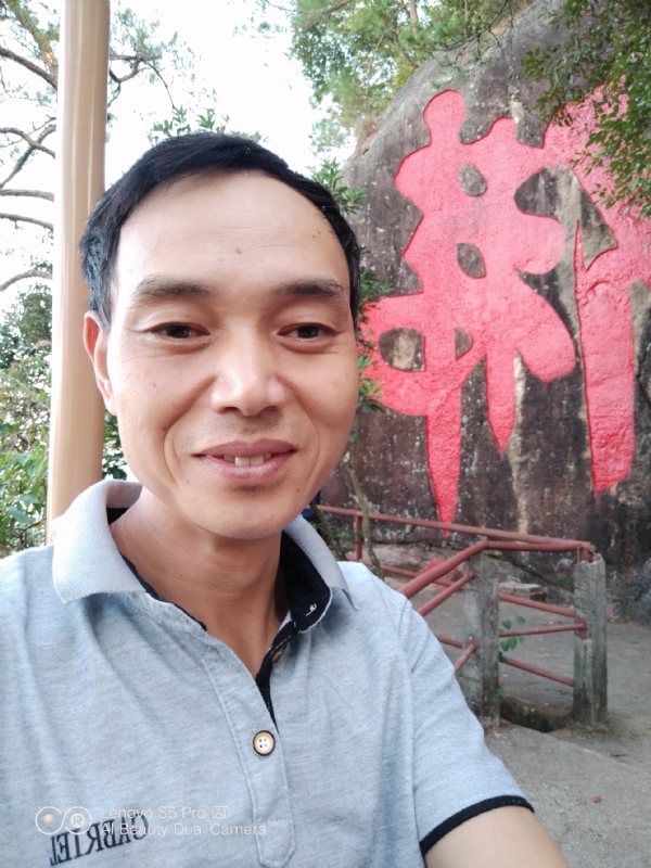 向往彩虹的第二张照片--泉州婚介网