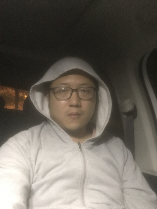 值得与否的第一张照片--泉州婚介网