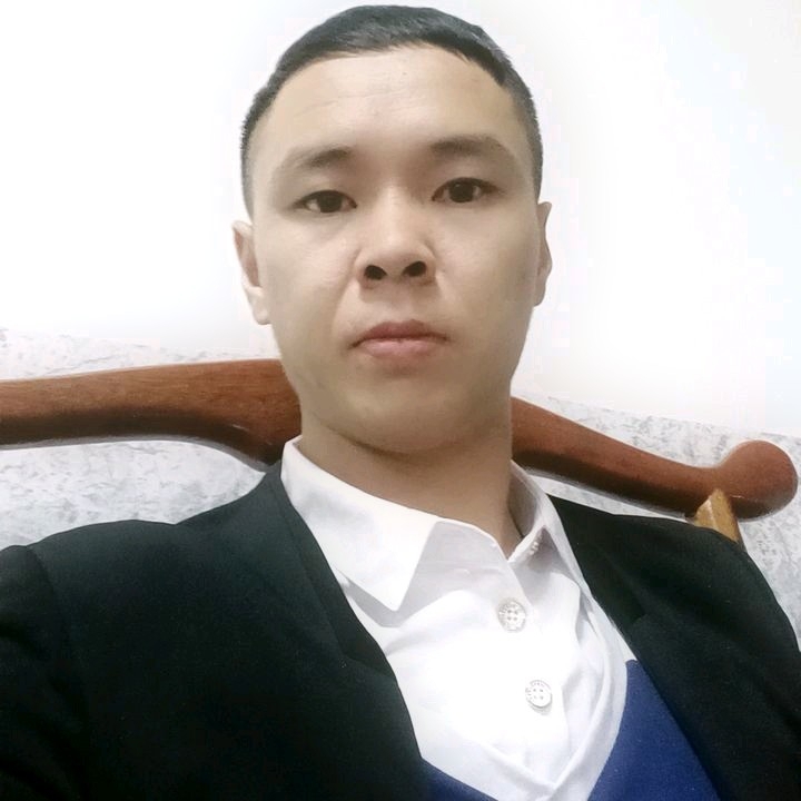 冷漠的第一张照片--泉州婚介网