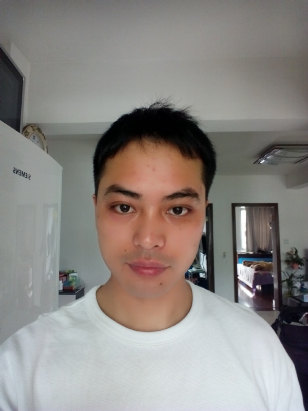 即时我也的第一张照片--泉州婚介网