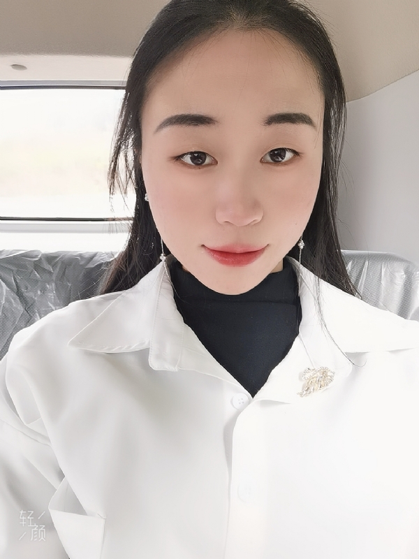 丽丽的第三张照片--泉州婚介网