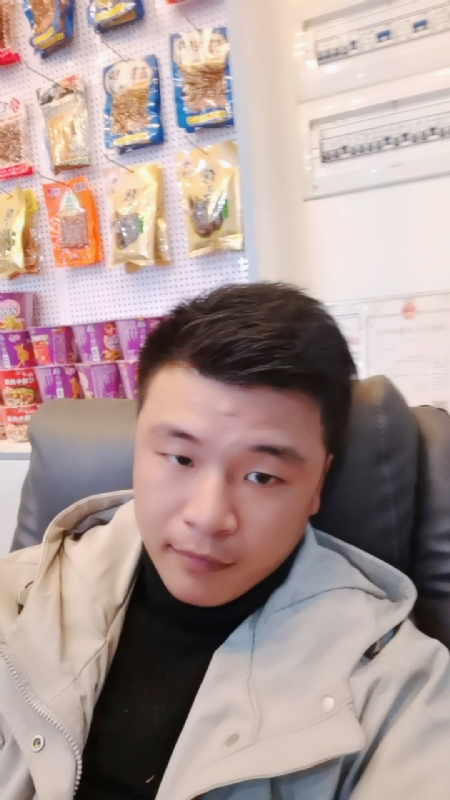 小宇的第一张照片--泉州婚介网