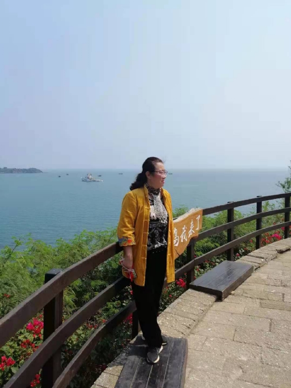 曦若半秋的第一张照片--泉州婚介网