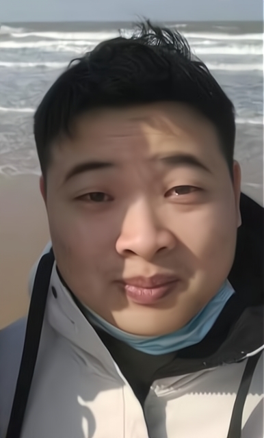 野生设计师的第一张照片--泉州婚介网