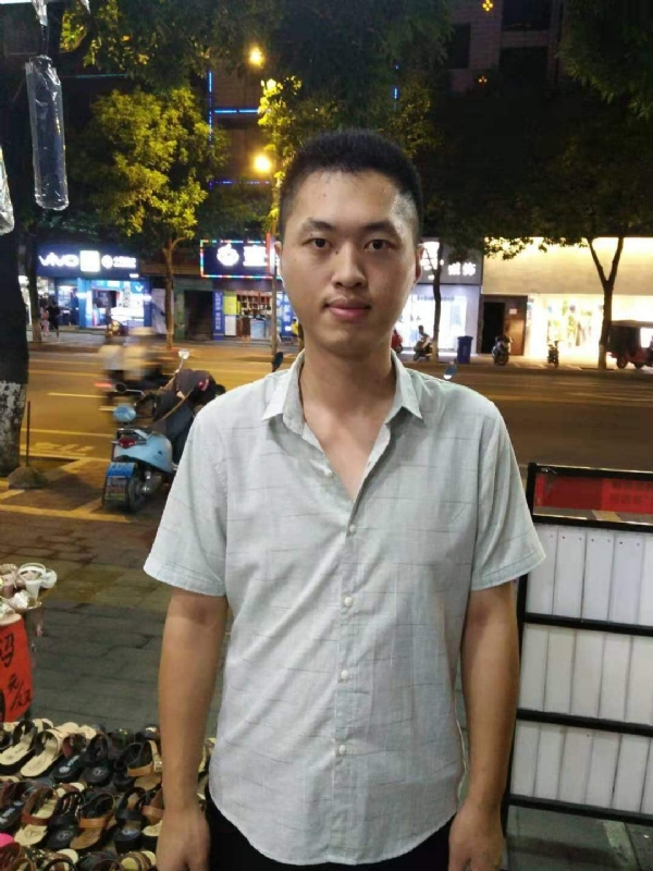 单身的雄鹰的第一张照片--泉州婚介网