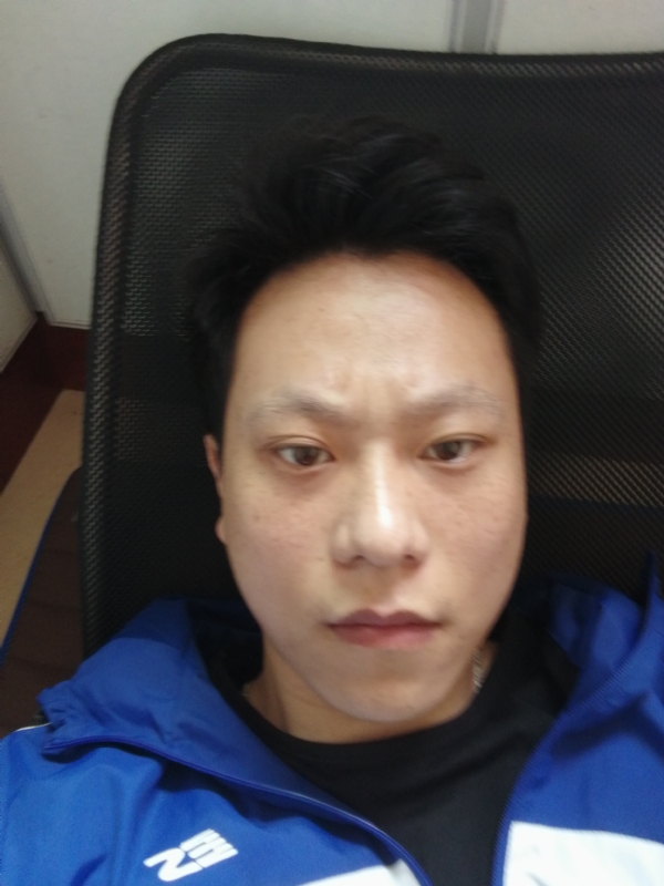 爱上的感觉的第一张照片--泉州婚介网
