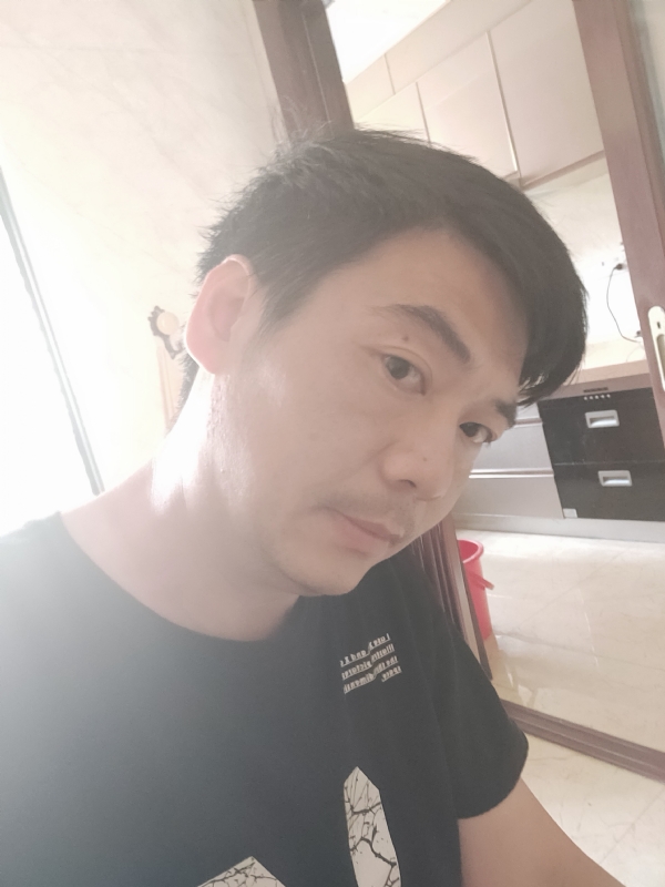 漫步的第二张照片--泉州婚介网