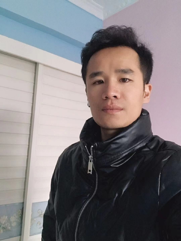 小杨哥的第一张照片--泉州婚介网