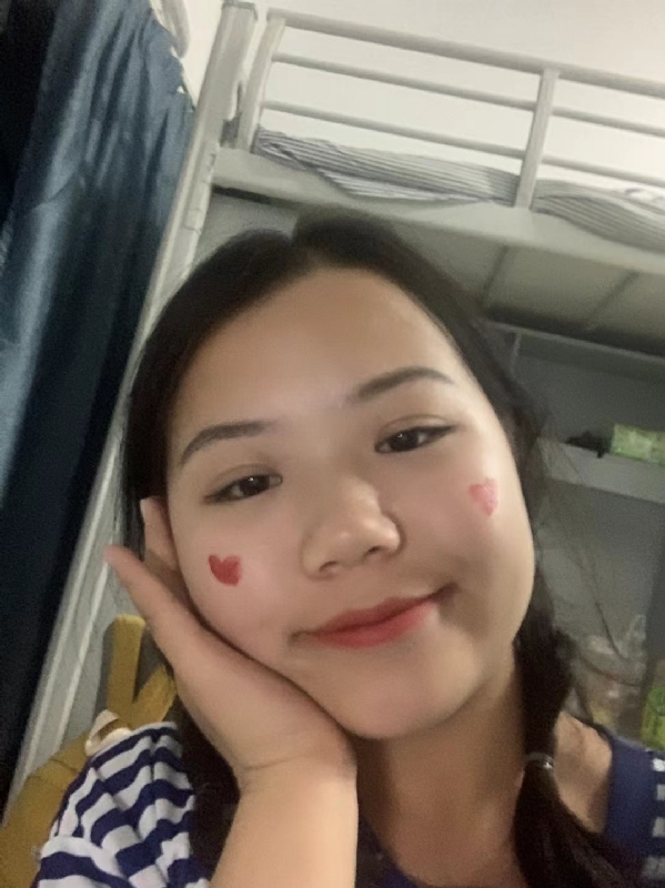 轻轻的一片云的第一张照片--泉州婚介网