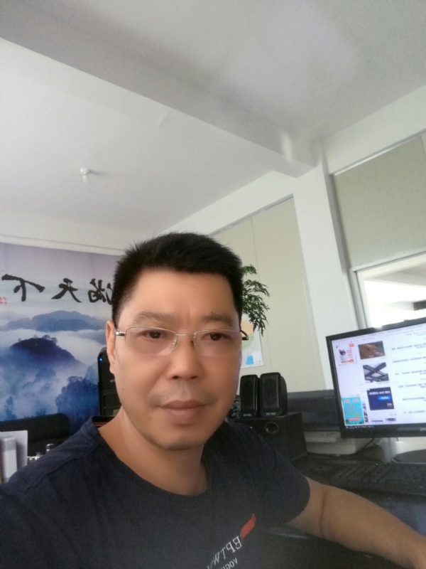 心平气和的第一张照片--泉州婚介网