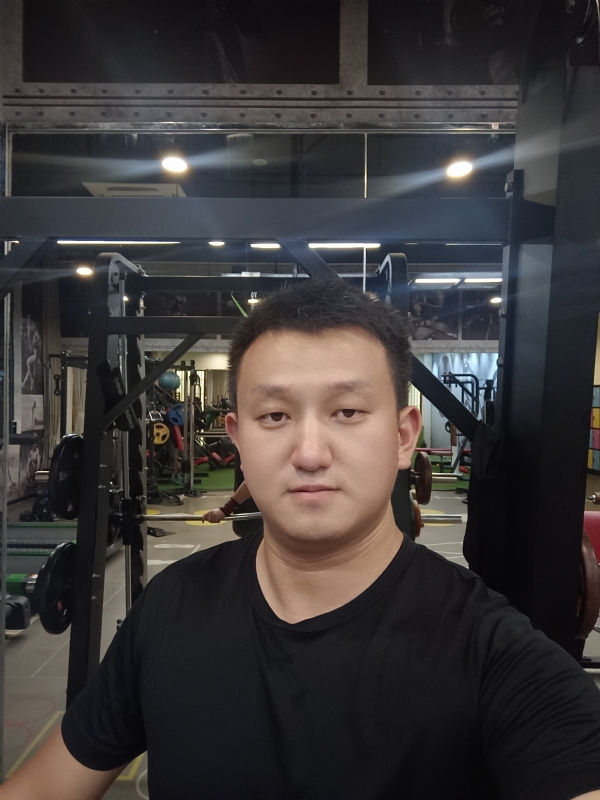 吴痕的第二张照片--泉州婚介网
