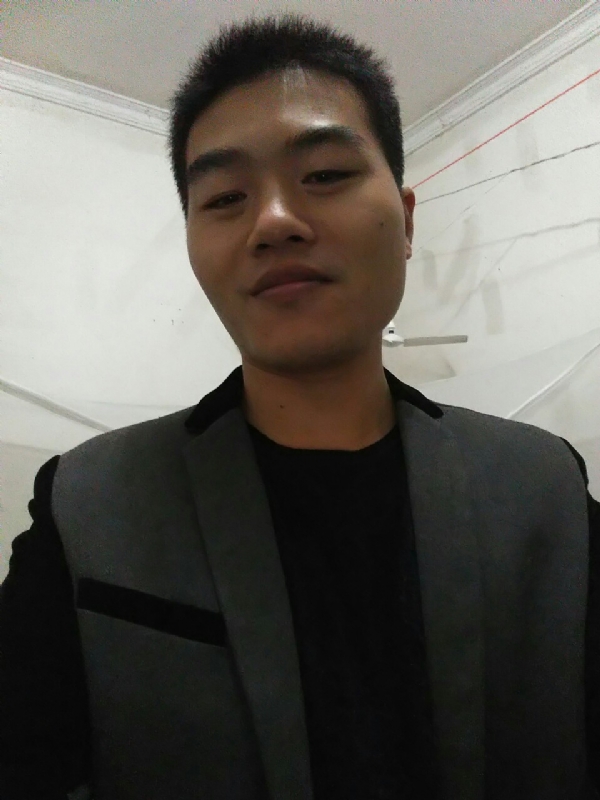 随风的第二张照片--泉州婚介网