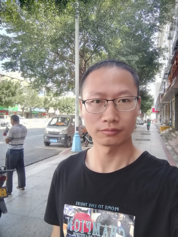 老虎的第一张照片--泉州婚介网