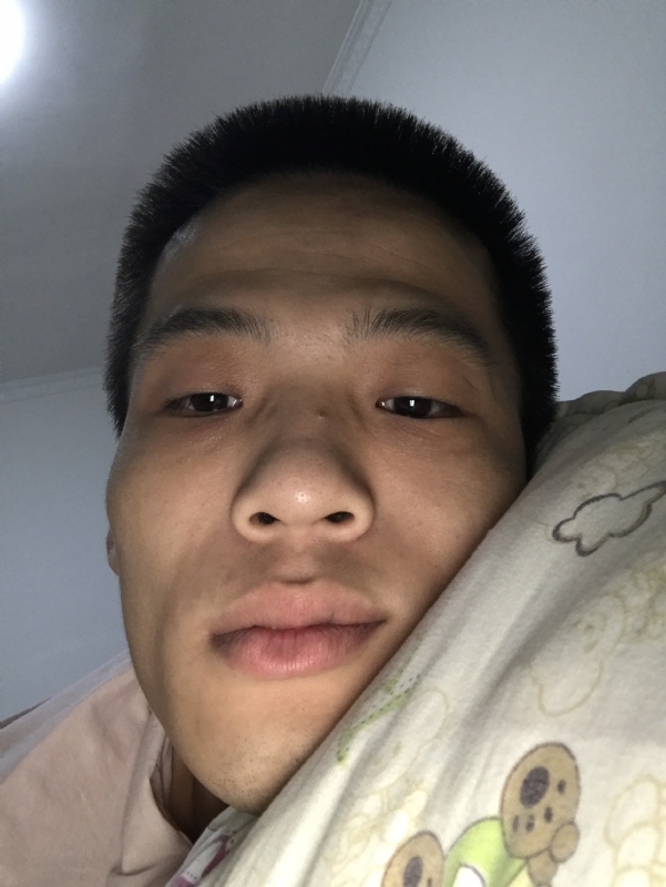 直男的第一张照片--泉州婚介网