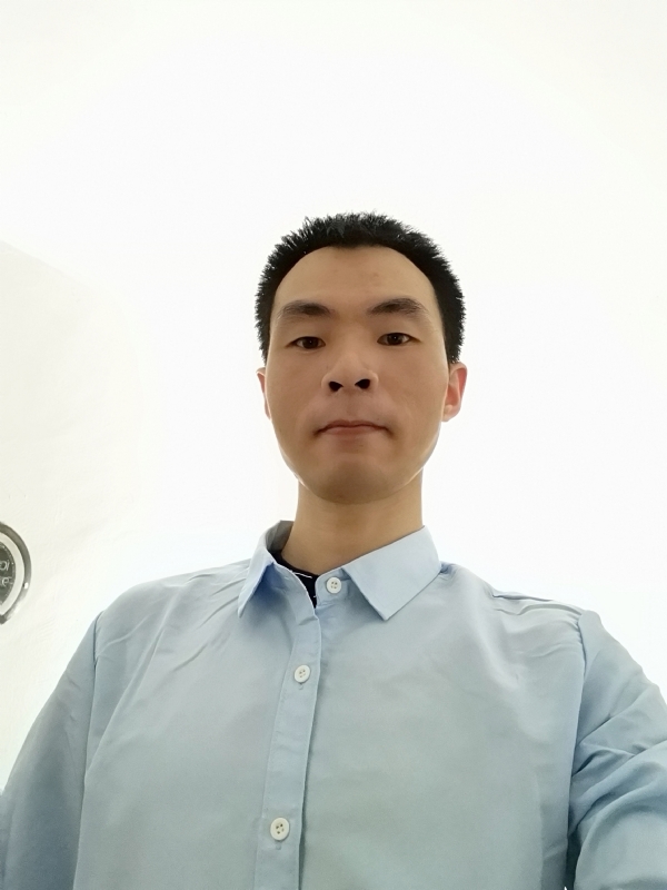 小闹钟的第二张照片--泉州婚介网
