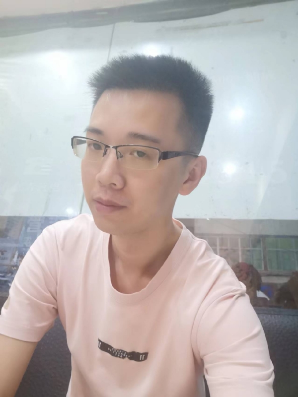 云杰的第三张照片--泉州婚介网