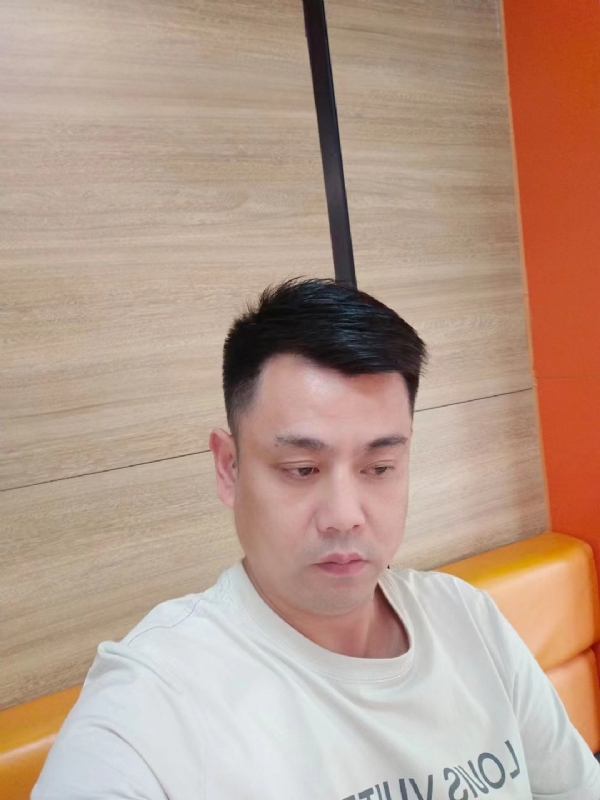 不知道的第三张照片--泉州婚介网