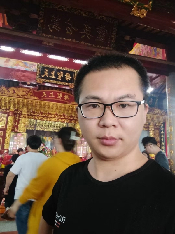 天哥的第一张照片--泉州婚介网