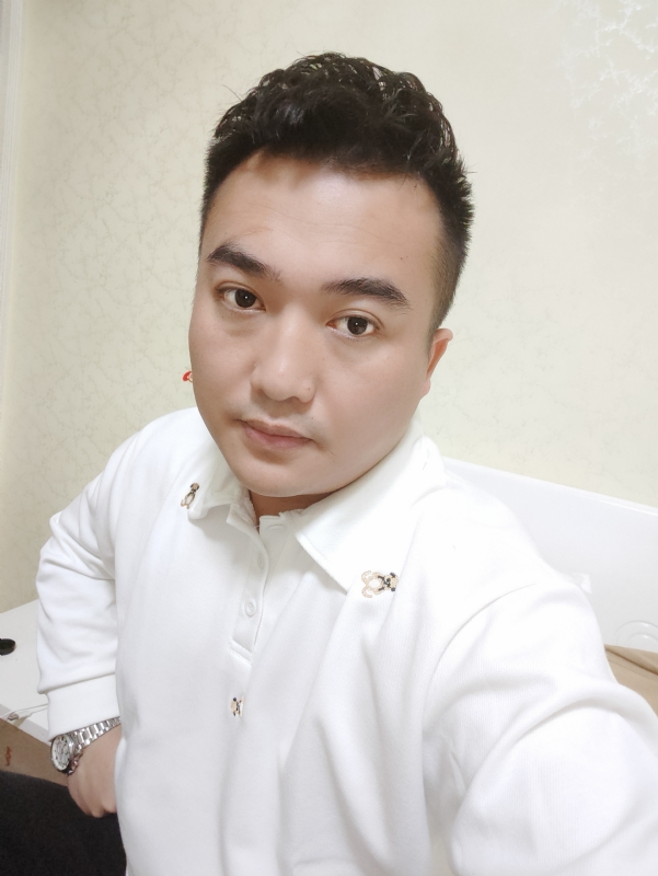 哈哈先生的第三张照片--泉州婚介网
