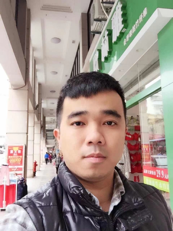 小小怪兽的第一张照片--泉州婚介网