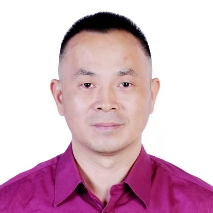 鹏晖的第三张照片--泉州婚介网