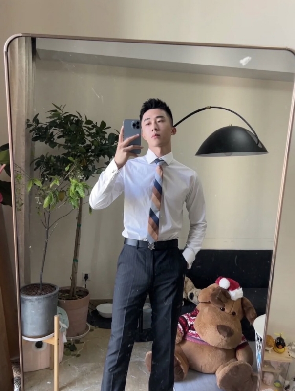 张浩的第一张照片--泉州婚介网