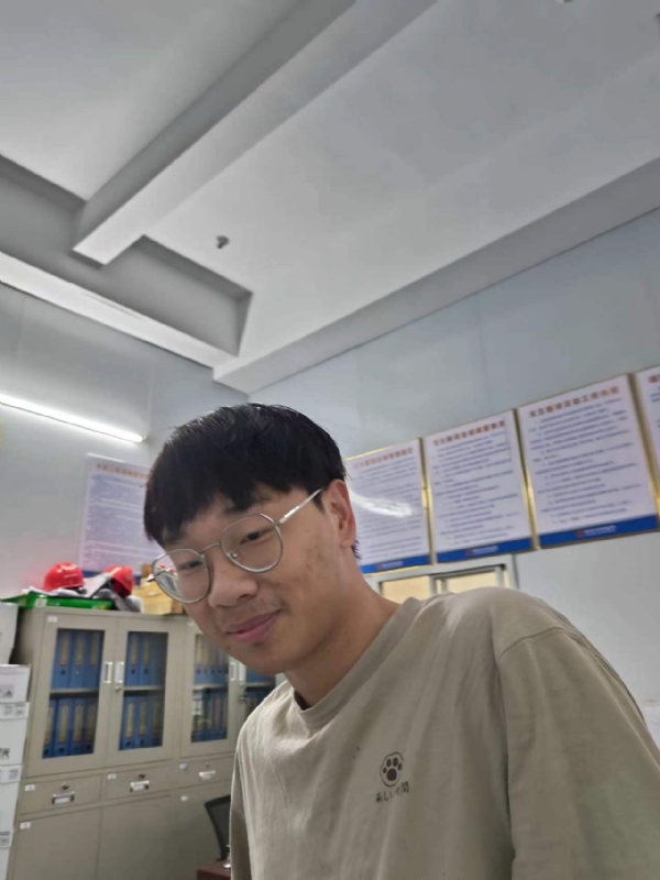 牛子弟的第一张照片--泉州婚介网