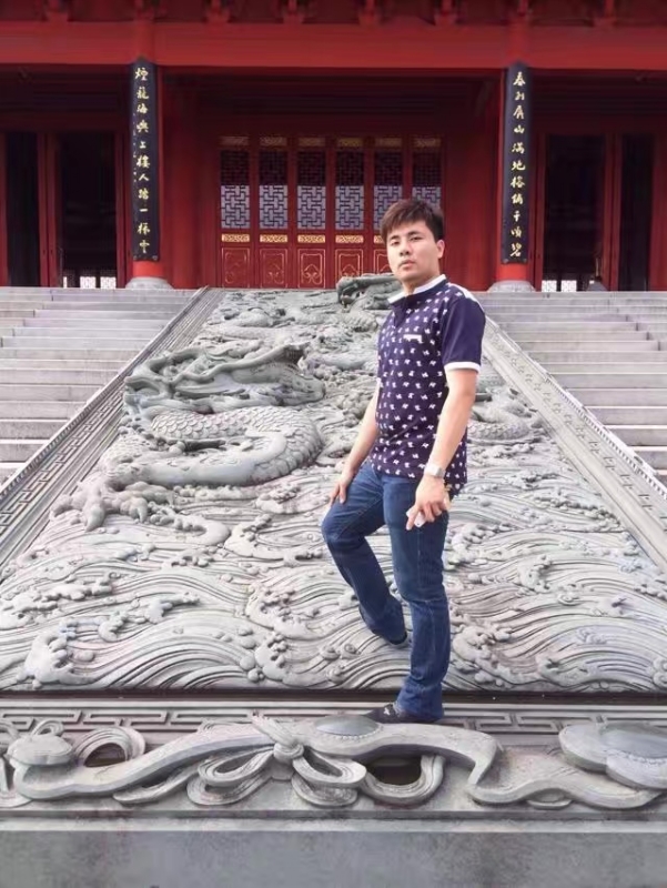 御龙氏的第一张照片--泉州婚介网