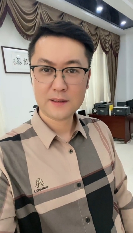 勤勉的第一张照片--泉州婚介网
