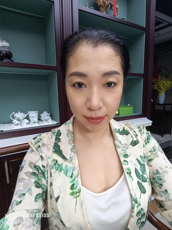 仝馨的第三张照片--泉州婚介网