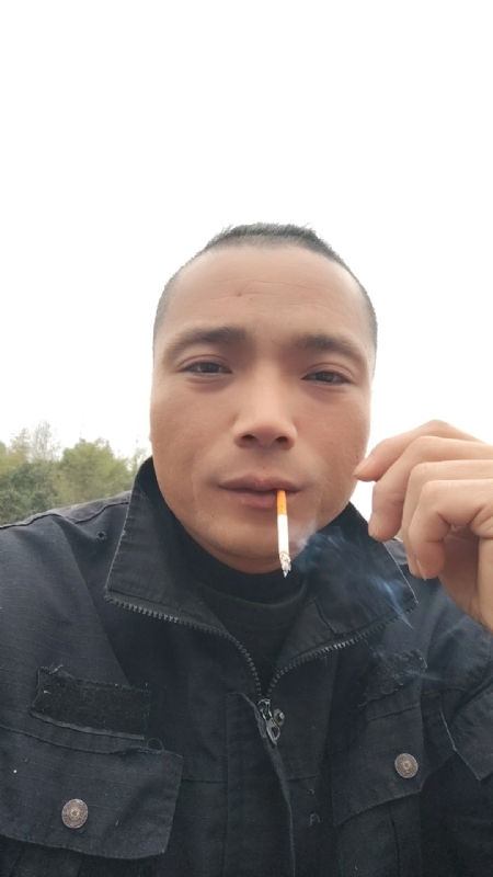 伯爵的第一张照片--泉州婚介网