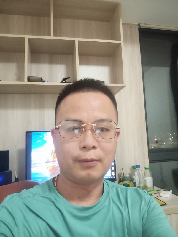 逍遥霸道的第一张照片--泉州婚介网