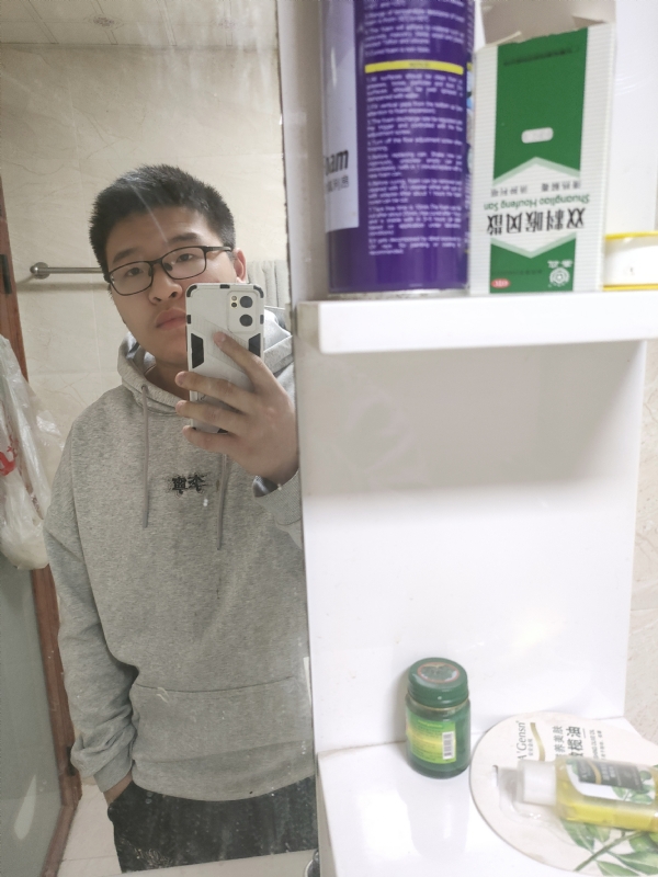 乌鸦坐飞机的第一张照片--泉州婚介网