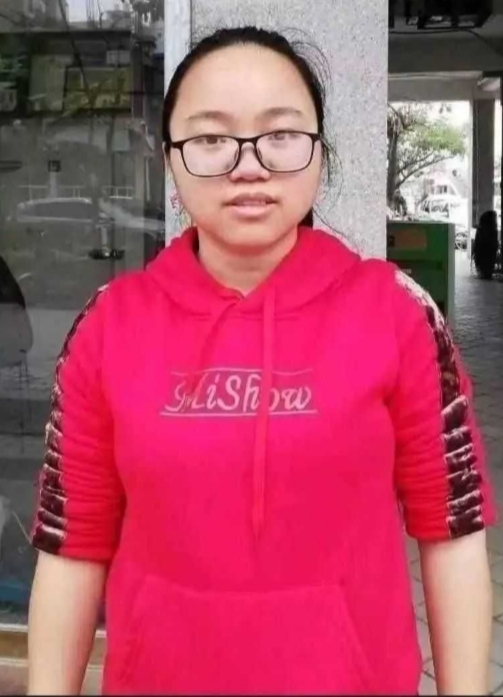 简单的第一张照片--泉州婚介网