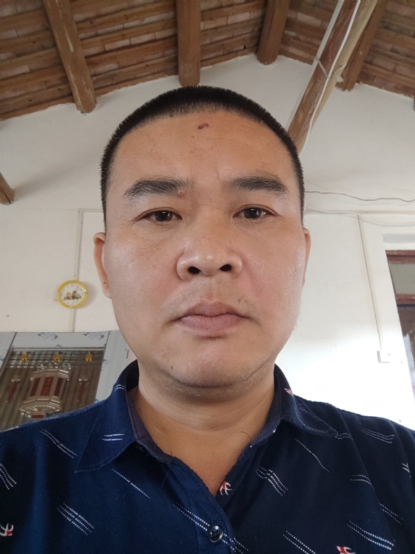 破碎的第一张照片--泉州婚介网